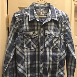 Excellent condition Men’s BKE shirt
